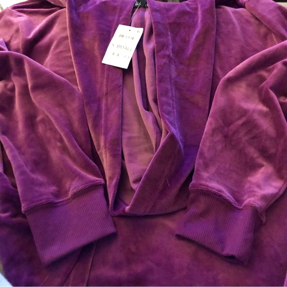 Alfani Velvet Pullover Hoodie Purple XS NWT - Picture 6 of 12